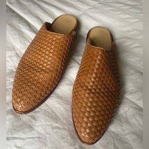 Nisolo Woven Ama Mules
